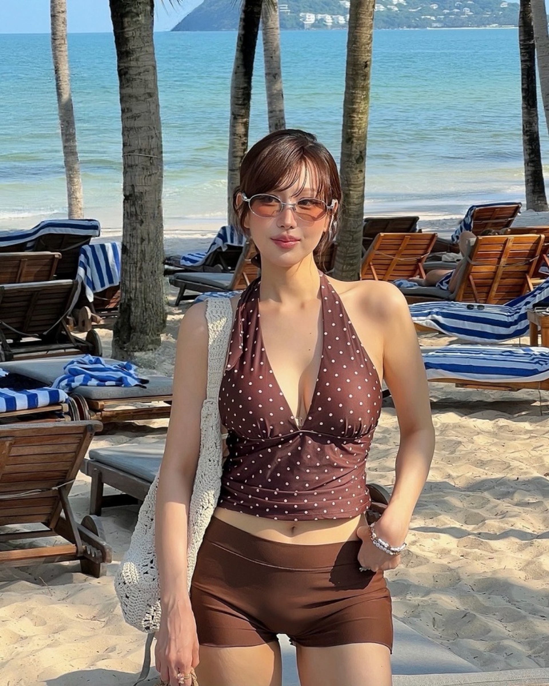 Đường đua bikini ngày hè của loạt sao Việt - 13