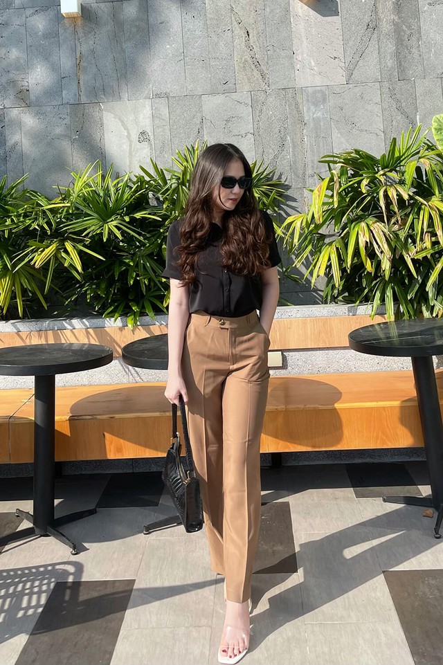 Bản phối nâu - trắng cho ngày nắng chiếm trọn mọi ánh nhìn - Ảnh 3.