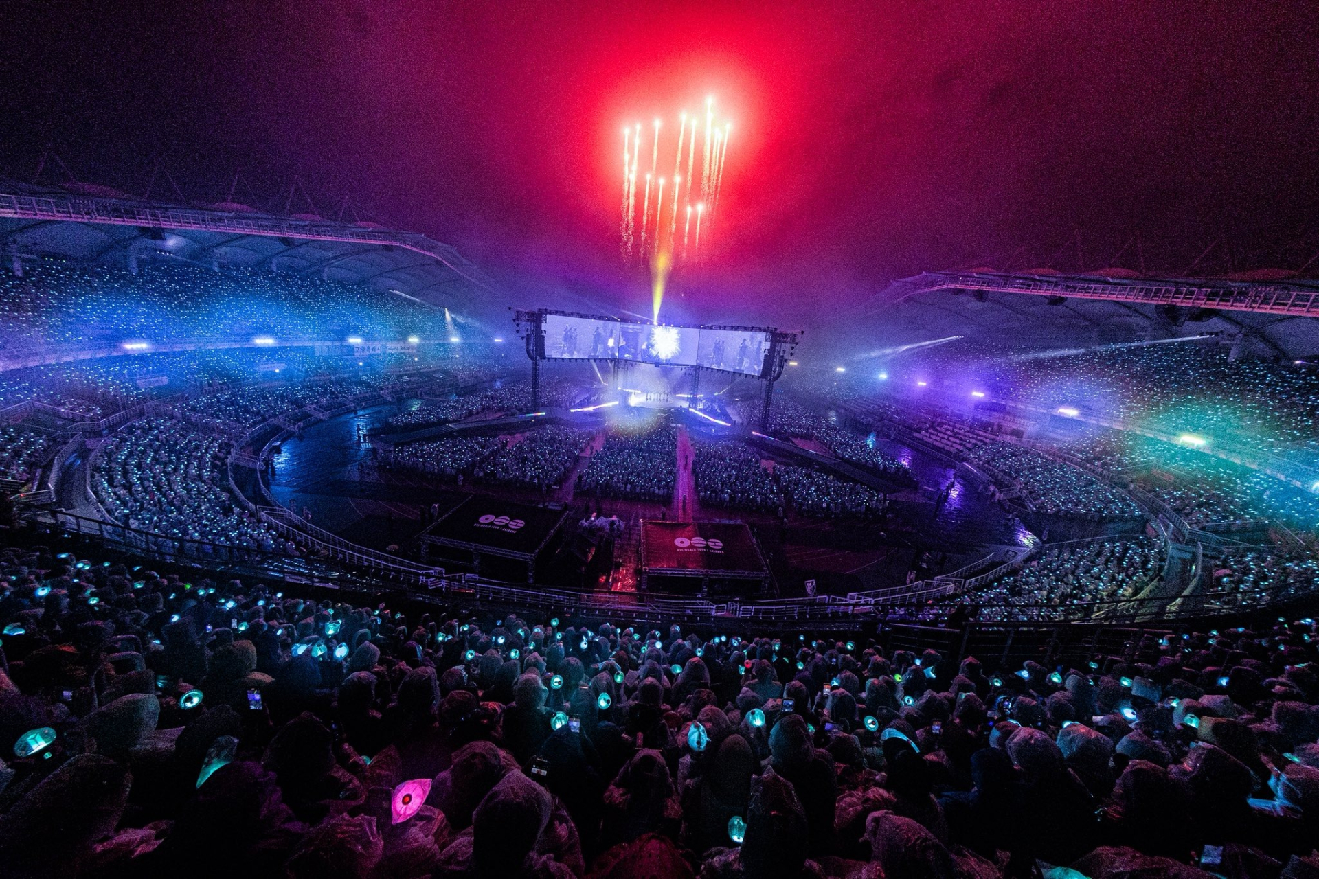 1775805503 761 Review concert 360 do dau tien cua BTS co gi