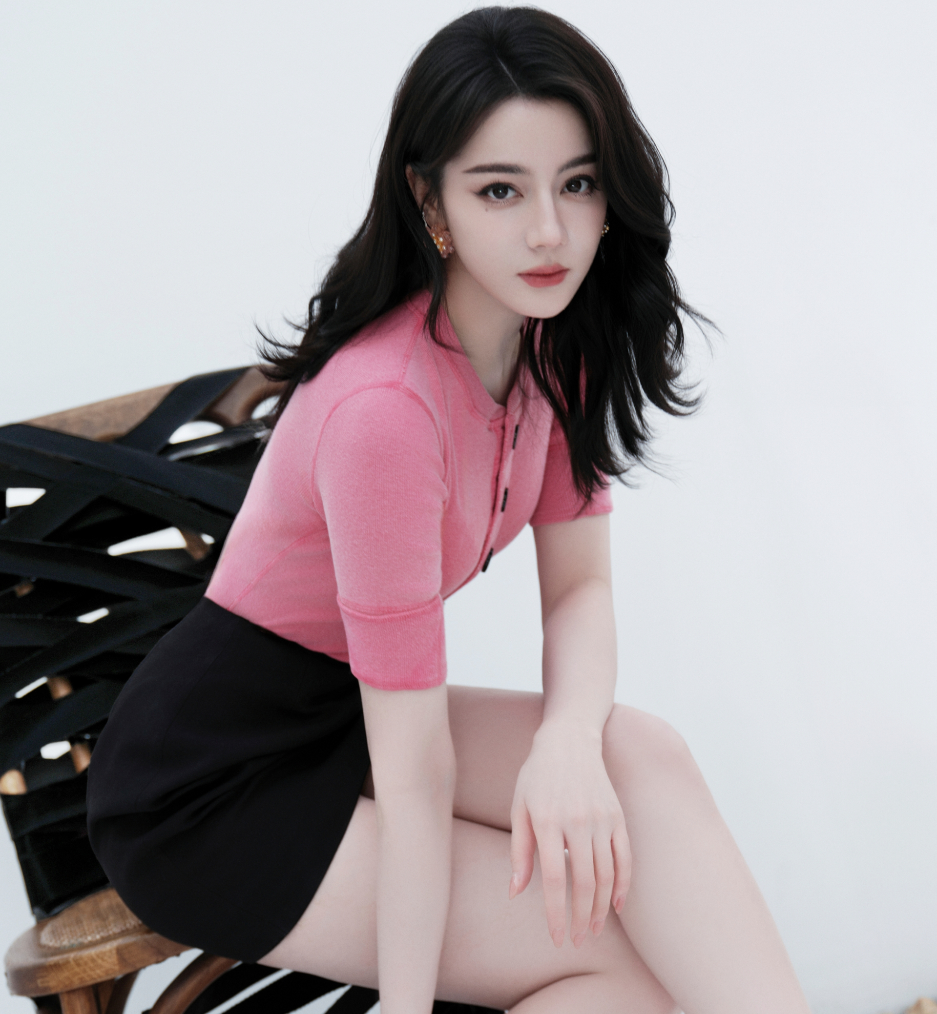 Người đàn ông là vết nhơ duy nhất của Địch Lệ Nhiệt Ba- Ảnh 5.