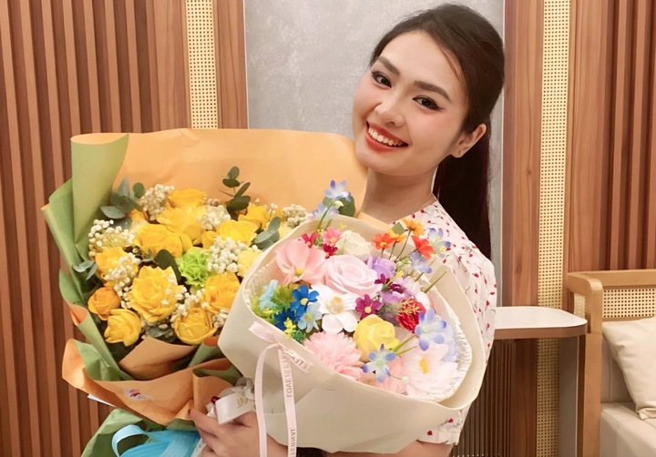 1775809840 53 Cuoc song nhieu on ao cua quan quan Giong hat