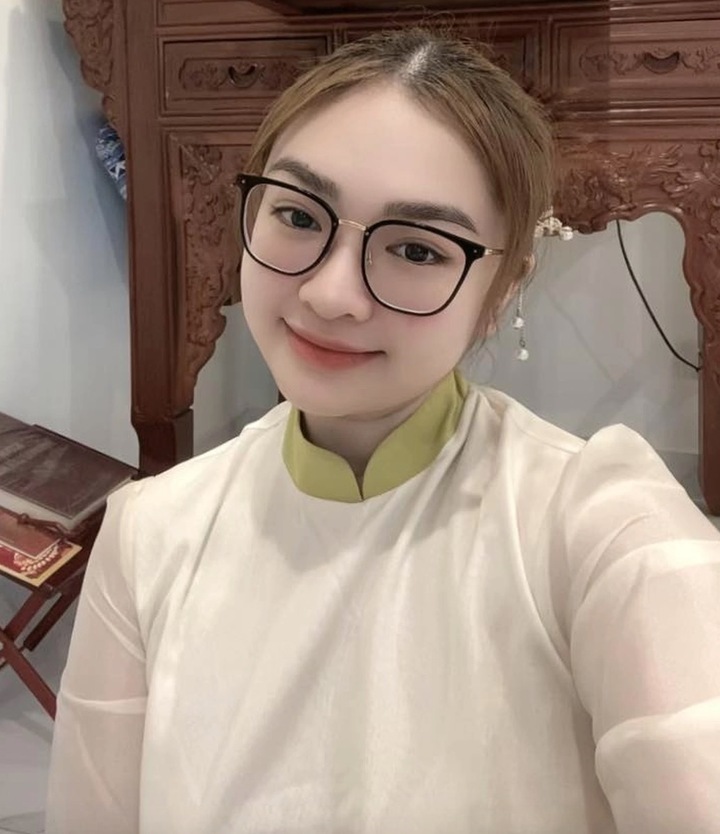 1775809842 537 Cuoc song nhieu on ao cua quan quan Giong hat