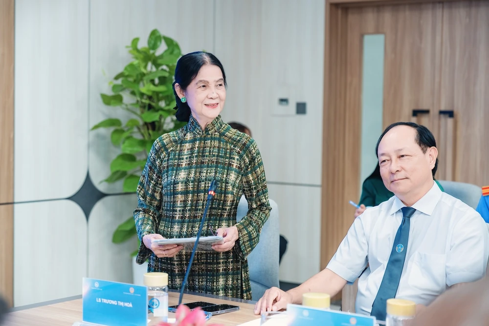 Luật sư Trương Thị Hòa, Đoàn Luật sư TP.HCM, chia sẻ tại tọa đàm. Ảnh: NGUYỄN CHÍNH ls-truong-thi-hoa.jpg