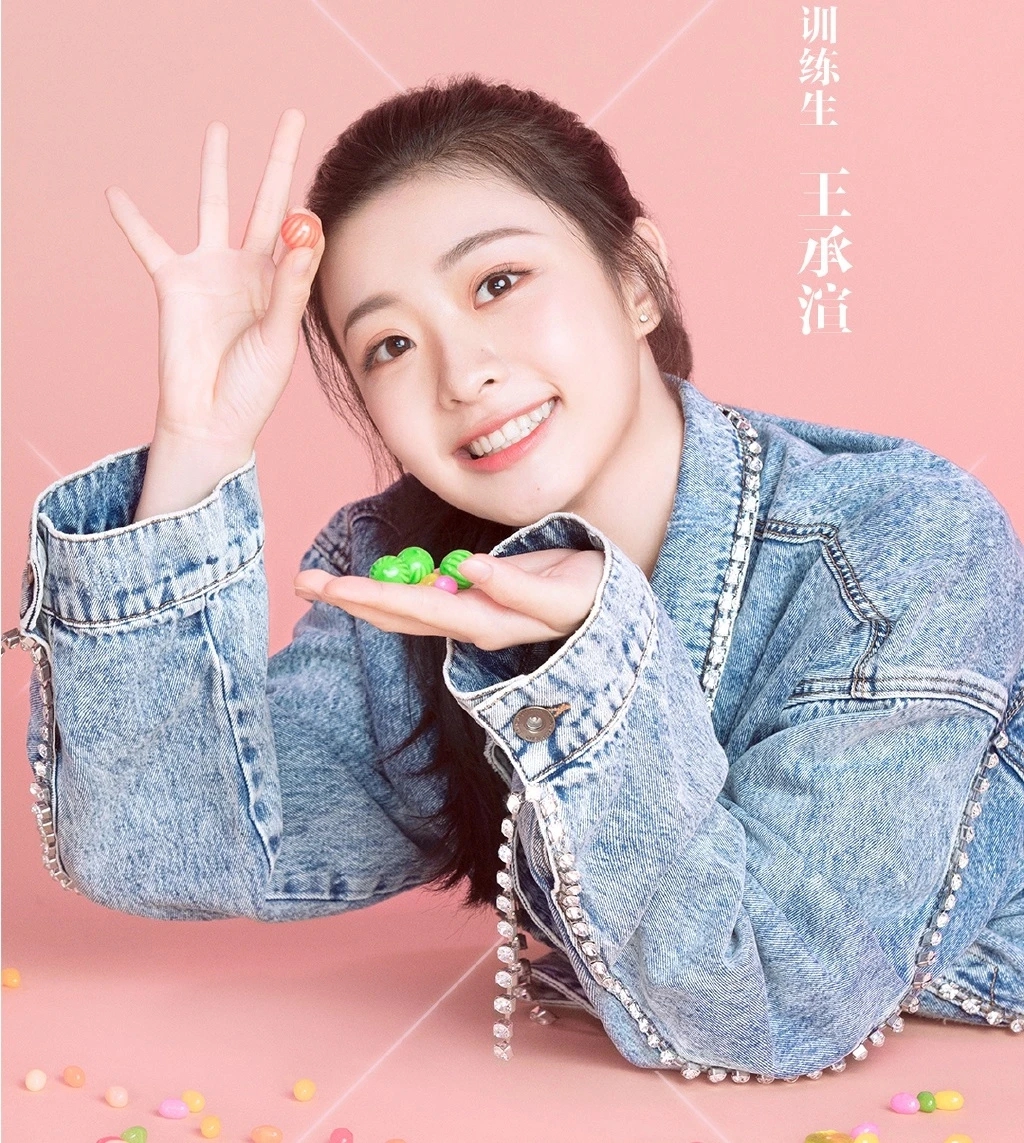 Hoa khôi showbiz xinh như ánh dương bị đình chỉ toàn bộ hoạt động, nay được bắt gặp tìm việc pha chế cafe- Ảnh 4.