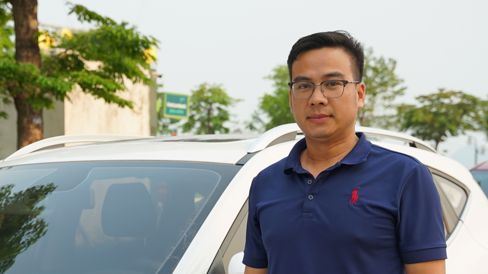 1775820568 24 Tinh canh tien thoai luong nan cua nguoi dung