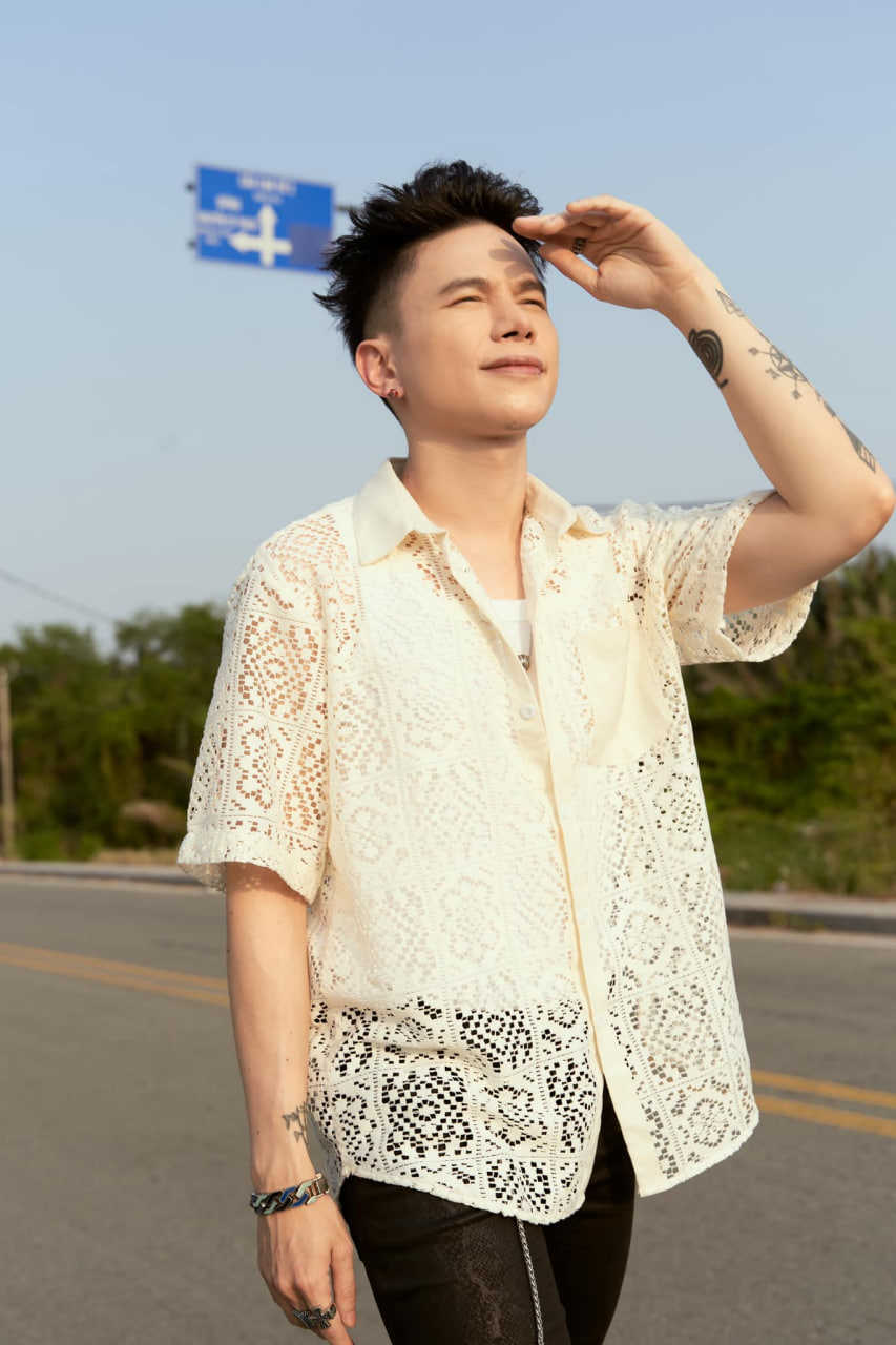 1775822904 395 Hoang Ton duoc khen hat hay hon ca SOOBIN