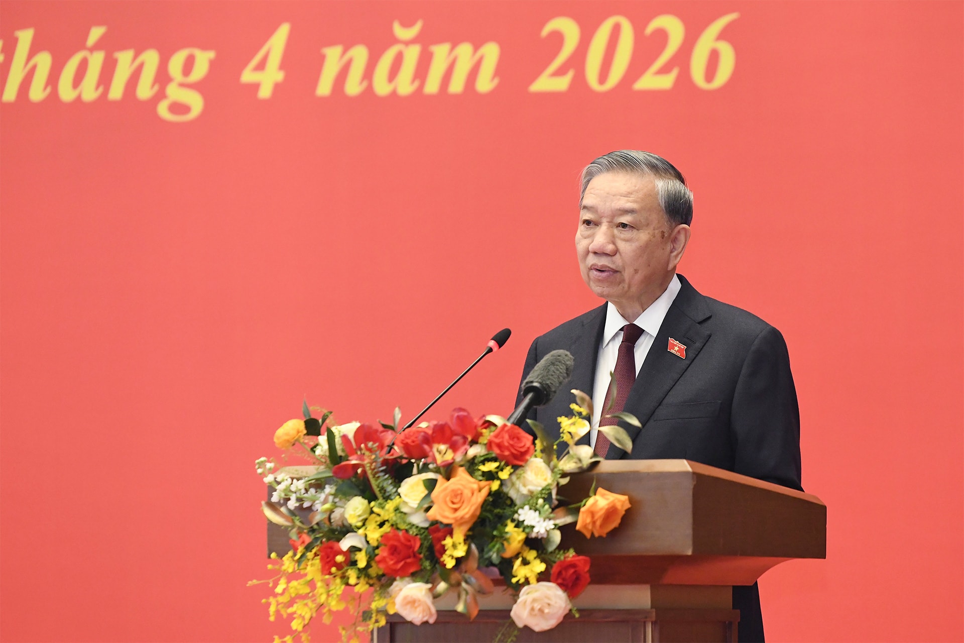 Tổng Bí thư, Chủ tịch nước trao Quyết định của Bộ Chính trị chỉ định Đảng ủy Quốc hội  - Ảnh 2.