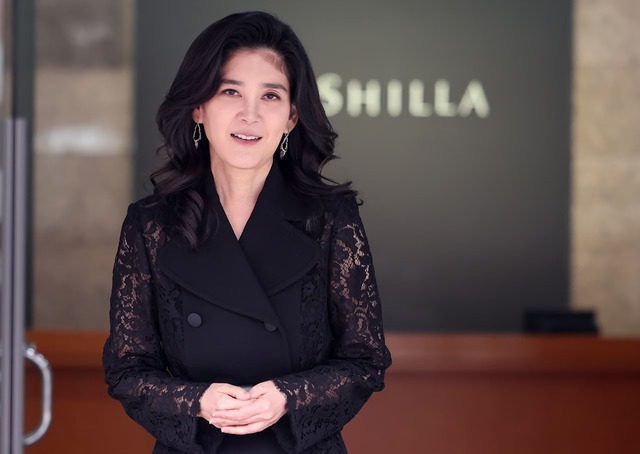 1775837993 822 Chat luong da thu cong va duong cong toi gian