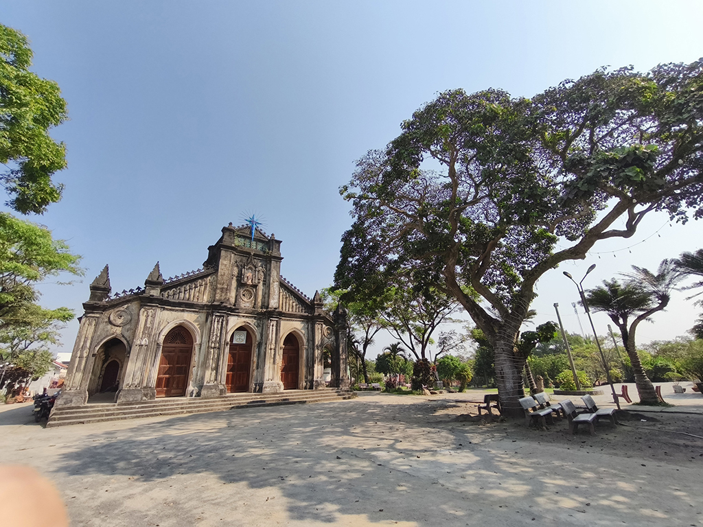 Nhà thờ đá Tùng Sơn lưu giữ nhiều thánh tích từ Công giáo Rôma- Ảnh 6. Nhà thờ đá Tùng Sơn lưu giữ nhiều thánh tích từ Công giáo Rôma- Ảnh 6.