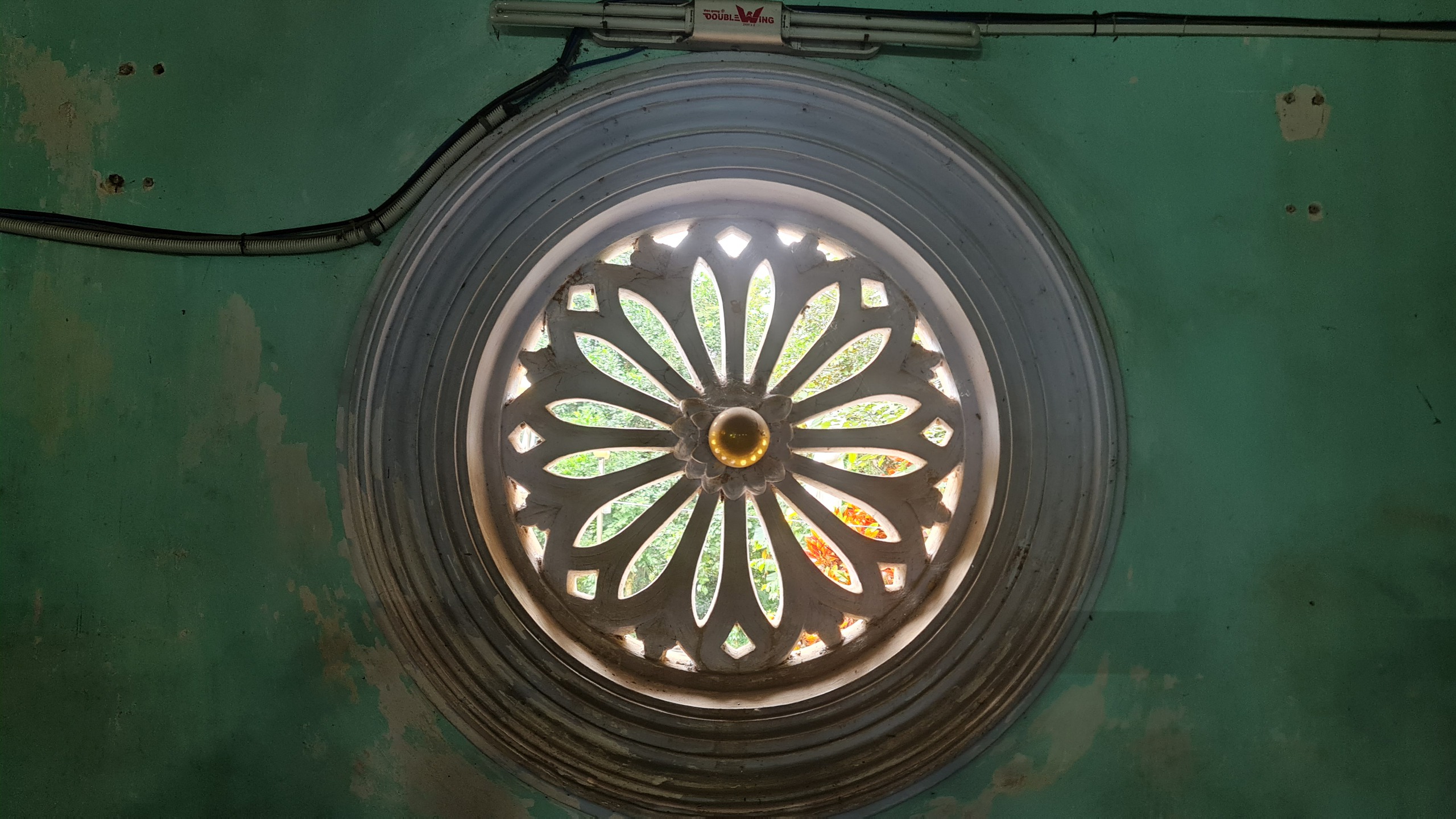 Nhà thờ đá Tùng Sơn lưu giữ nhiều thánh tích từ Công giáo Rôma- Ảnh 11. Nhà thờ đá Tùng Sơn lưu giữ nhiều thánh tích từ Công giáo Rôma- Ảnh 11.