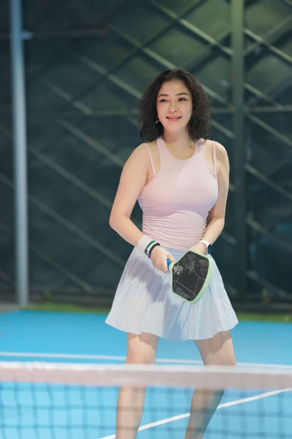 Hoa hậu nổi tiếng quê Hải Phòng: Kín tiếng, từ 5 giờ chiều đến 8 giờ tối ai gọi điện cũng không nghe máy- Ảnh 3.