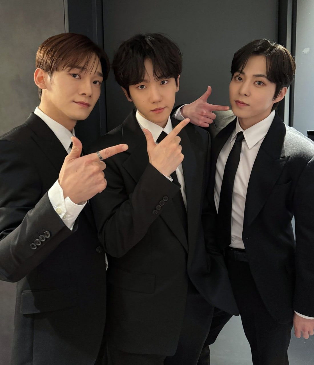 1775877650 352 Cai ket e che cho EXO