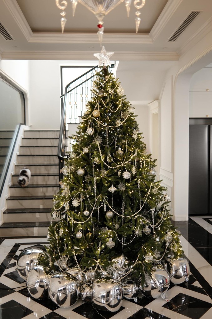 Cuộc sống của Huyền My sau 12 năm làm Á hậu Việt Nam 6 Cuộc sống của Huyền My sau 12 năm làm Á hậu Việt Nam - 5