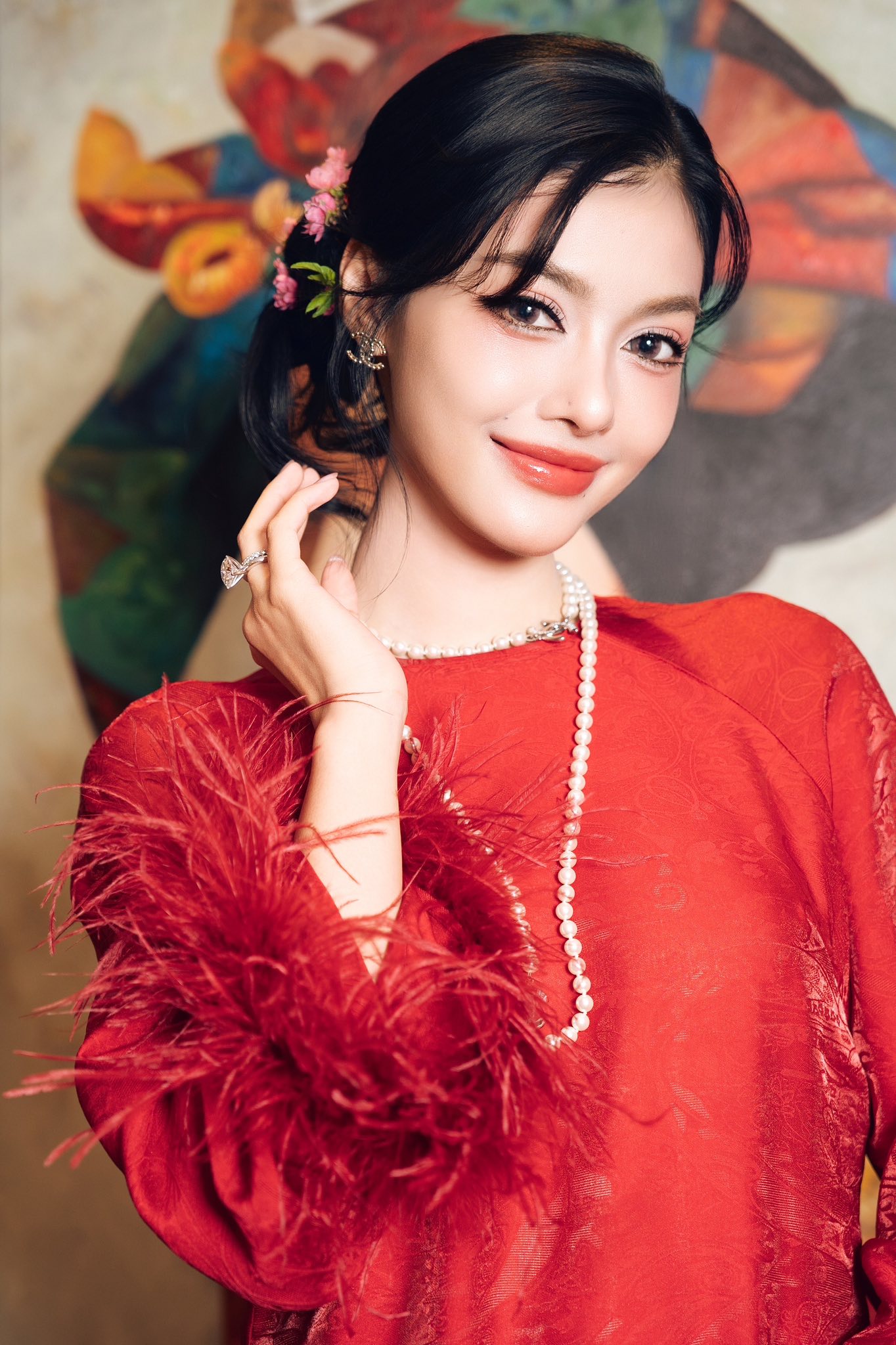 Lona Kiều Loan lên tiếng về bức ảnh bé trai nghi là con đầu lòng: 