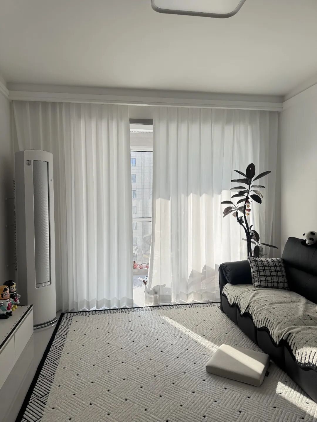 Tưởng hiện đại, ai ngờ phiền toái: 8 sai lầm thiết kế nội thất nhiều người gặp phải- Ảnh 8.