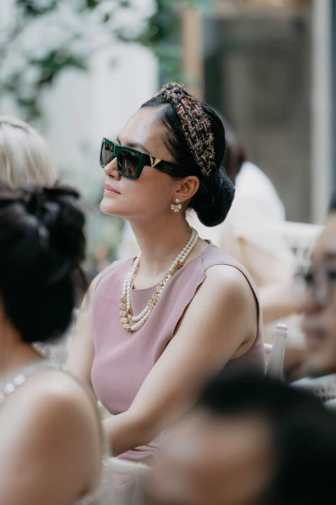 Việt Nam có 1 mỹ nhân đẹp như Hoàng hậu bước ra từ lịch sử, cứ xuất hiện là thế gian chỉ còn lại nhan sắc- Ảnh 6.