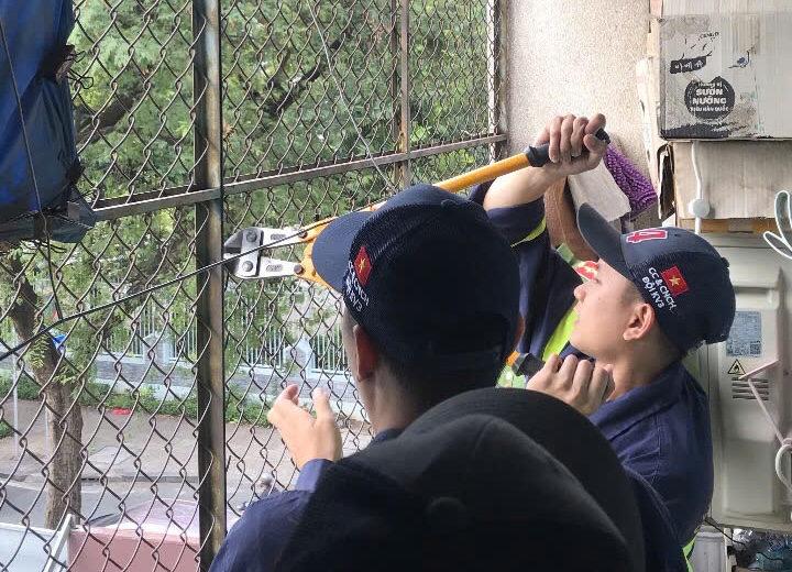 Phường Xuân hòa dẹp lấn chiếm và gắn bảng số nhà mới nâng cao chất lượng sống - Ảnh 2. Phường Xuân hòa dẹp lấn chiếm và gắn bảng số nhà mới nâng cao chất lượng sống - Ảnh 2.