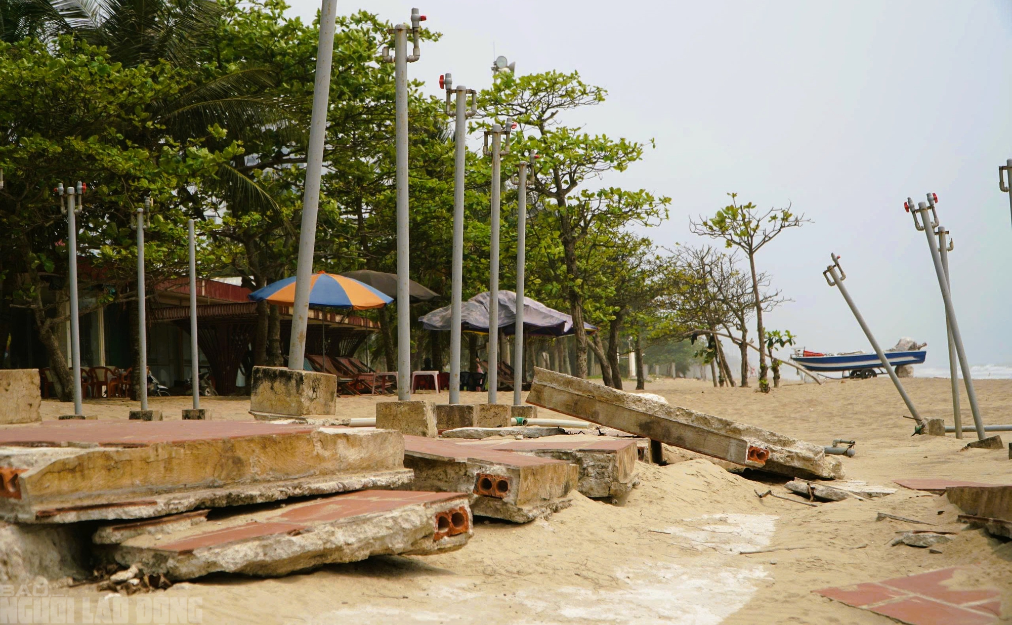 Hiện trạng 14 hubway ven biển Sầm Sơn do FLC trả lại cho Thanh Hóa trước ngày đấu giá 8 Hiện trạng 14 hubway ven biển Sầm Sơn do FLC trả lại cho Thanh Hóa trước ngày đấu giá - Ảnh 11.