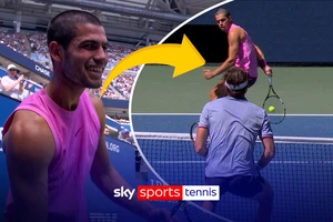 Alcaraz nói về “cú đánh bọc hậu” ngoạn mục đả bại đối thủ