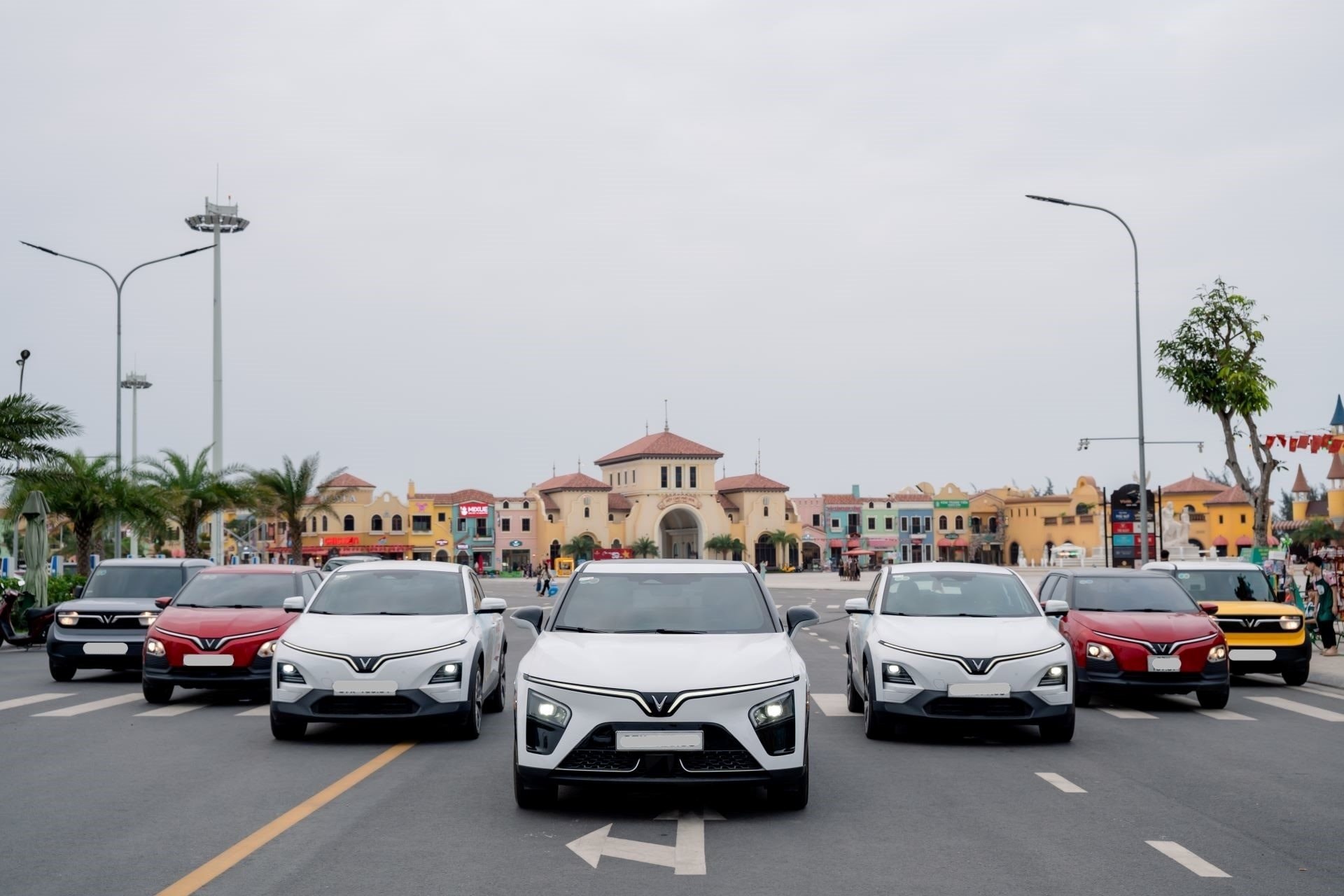 1775899078 447 27600 xe dien ban ra trong thang 3