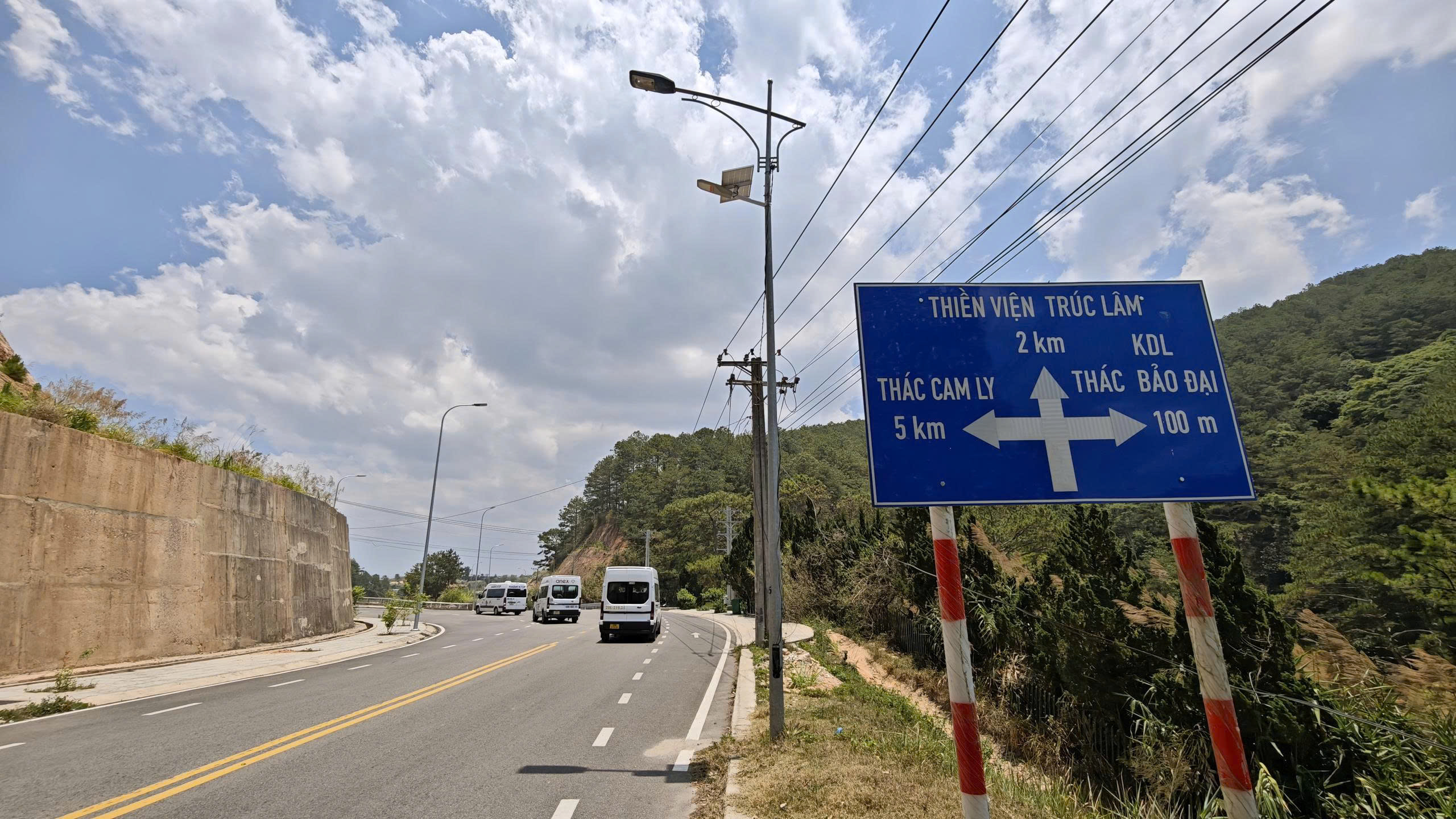 - Ảnh 2. - Ảnh 2.