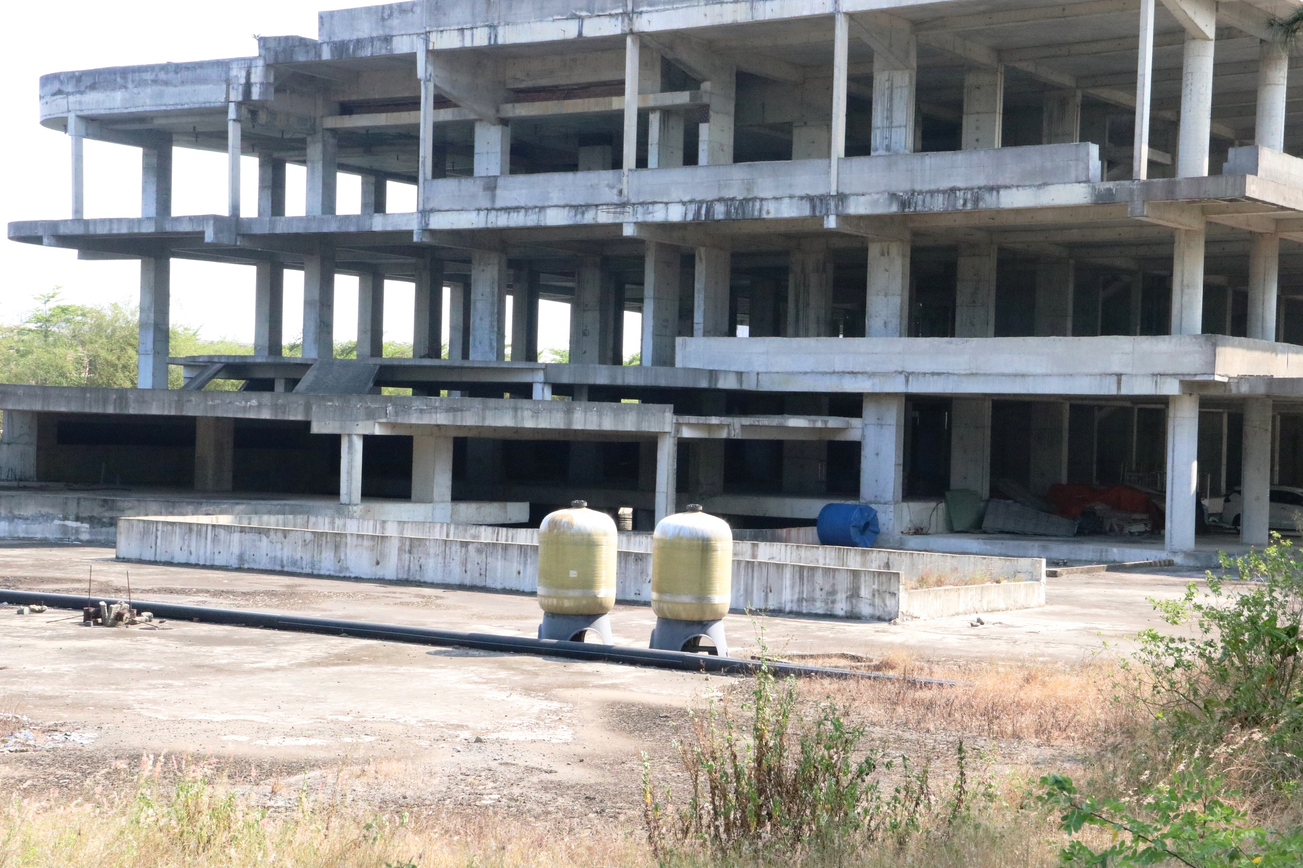 Cận cảnh 'siêu dự án' 11.000 tỉ đồng hoang tàn trên đất vàng ở Đà Nẵng- Ảnh 5.