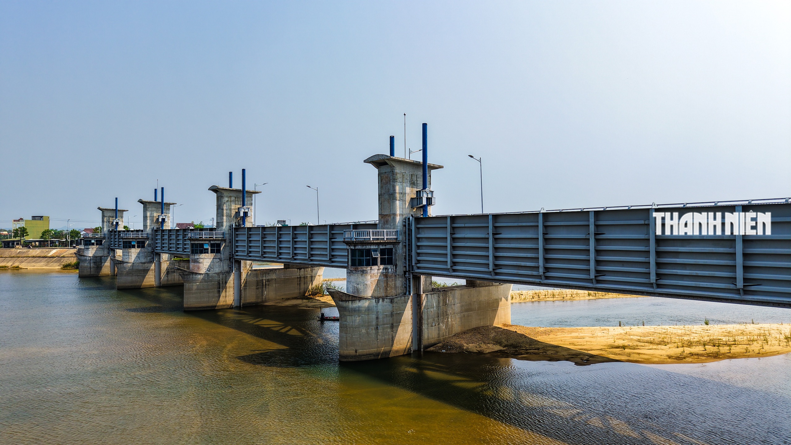 Cận cảnh đập dâng hạ lưu sông Trà Khúc trước ngày vận hành tích nước thử nghiệm- Ảnh 5.