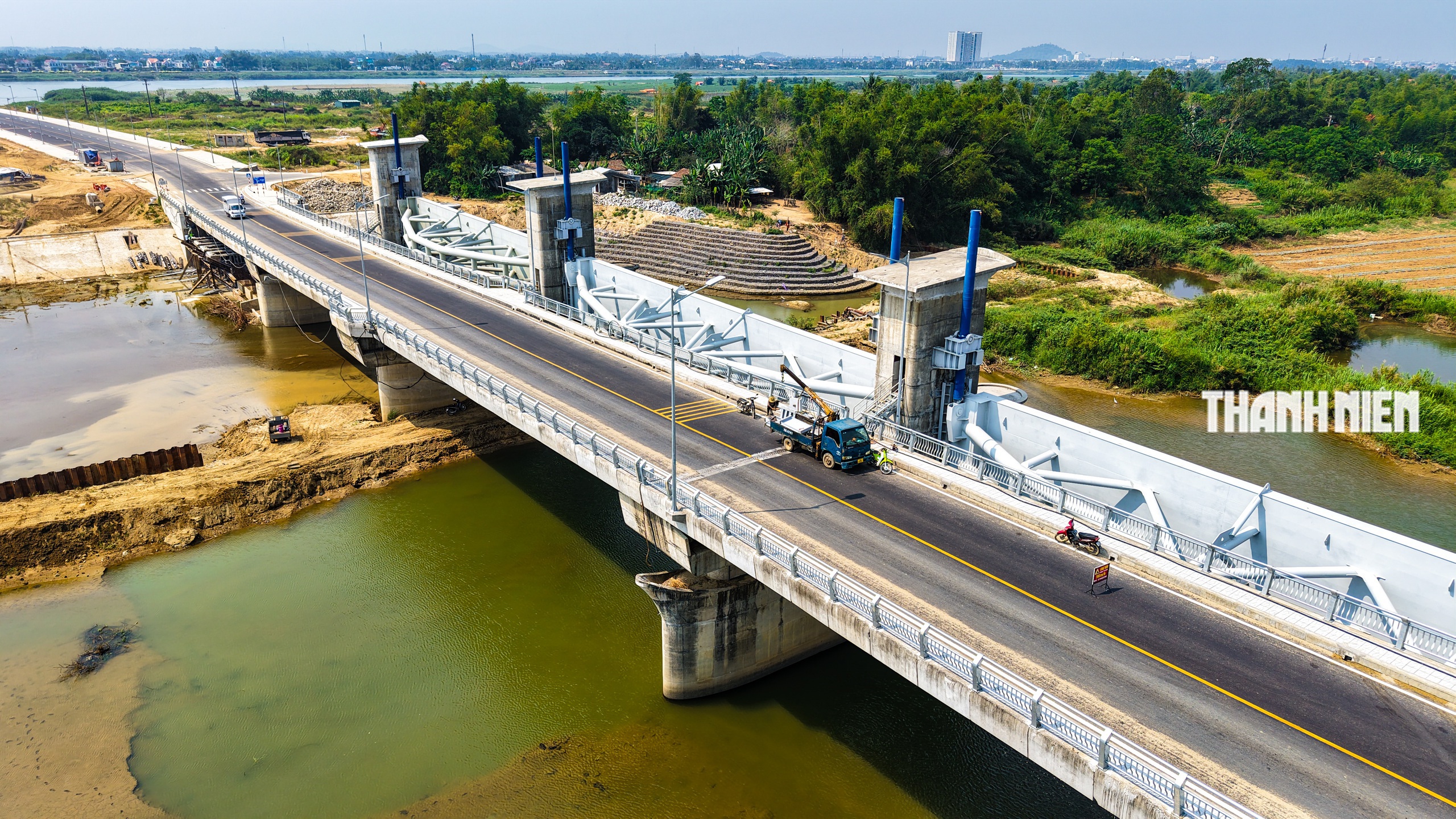 Cận cảnh đập dâng hạ lưu sông Trà Khúc trước ngày vận hành tích nước thử nghiệm- Ảnh 6.