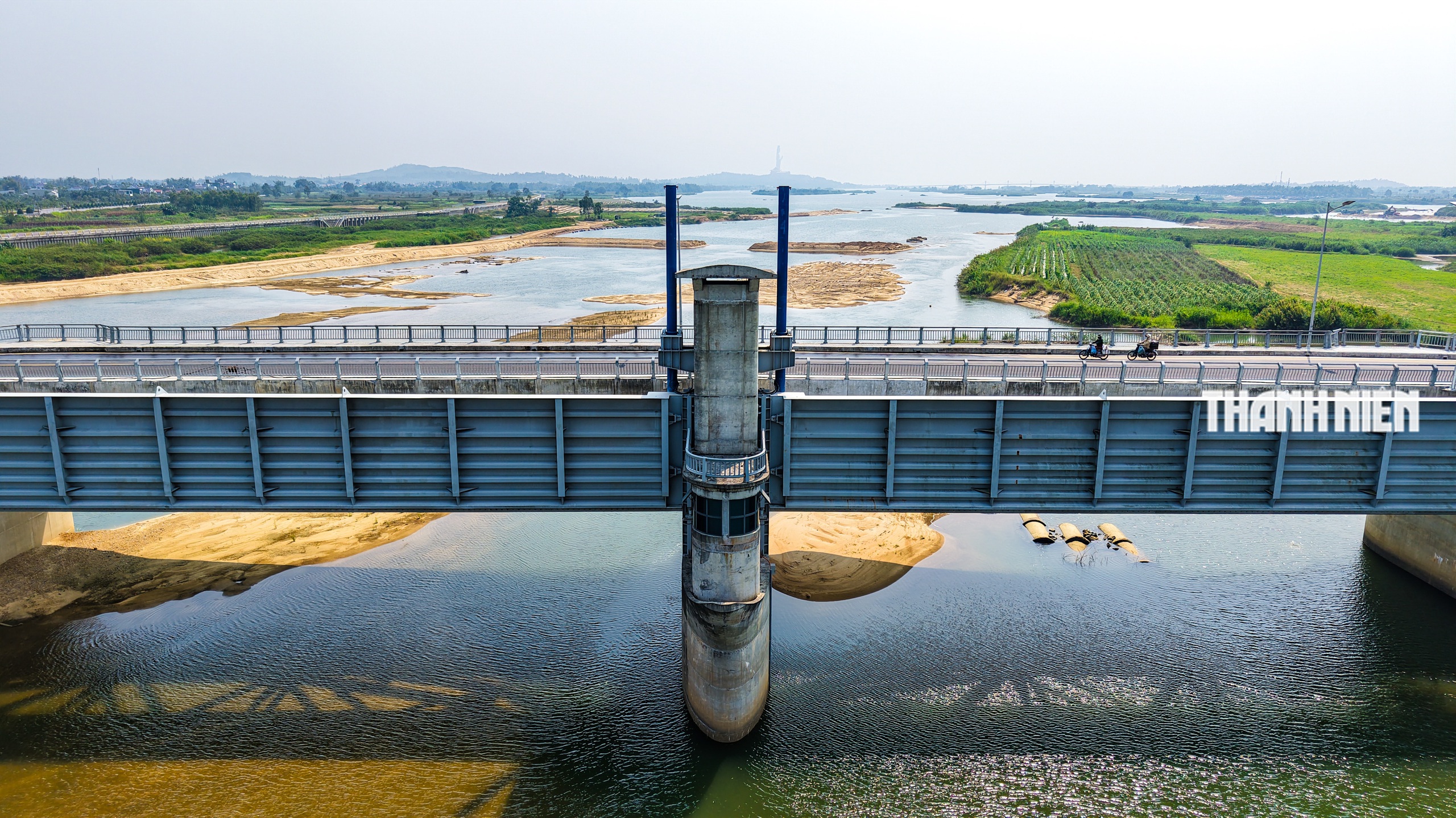 Cận cảnh đập dâng hạ lưu sông Trà Khúc trước ngày vận hành tích nước thử nghiệm- Ảnh 9.