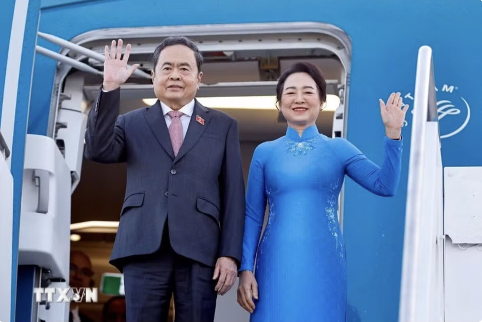 Chủ tịch Quốc hội Trần Thanh Mẫn tiếp kiến Giáo hoàng Leo XIV 3 Chủ tịch Quốc hội Trần Thanh Mẫn tiếp kiến Giáo hoàng Leo XIV - Ảnh 3.