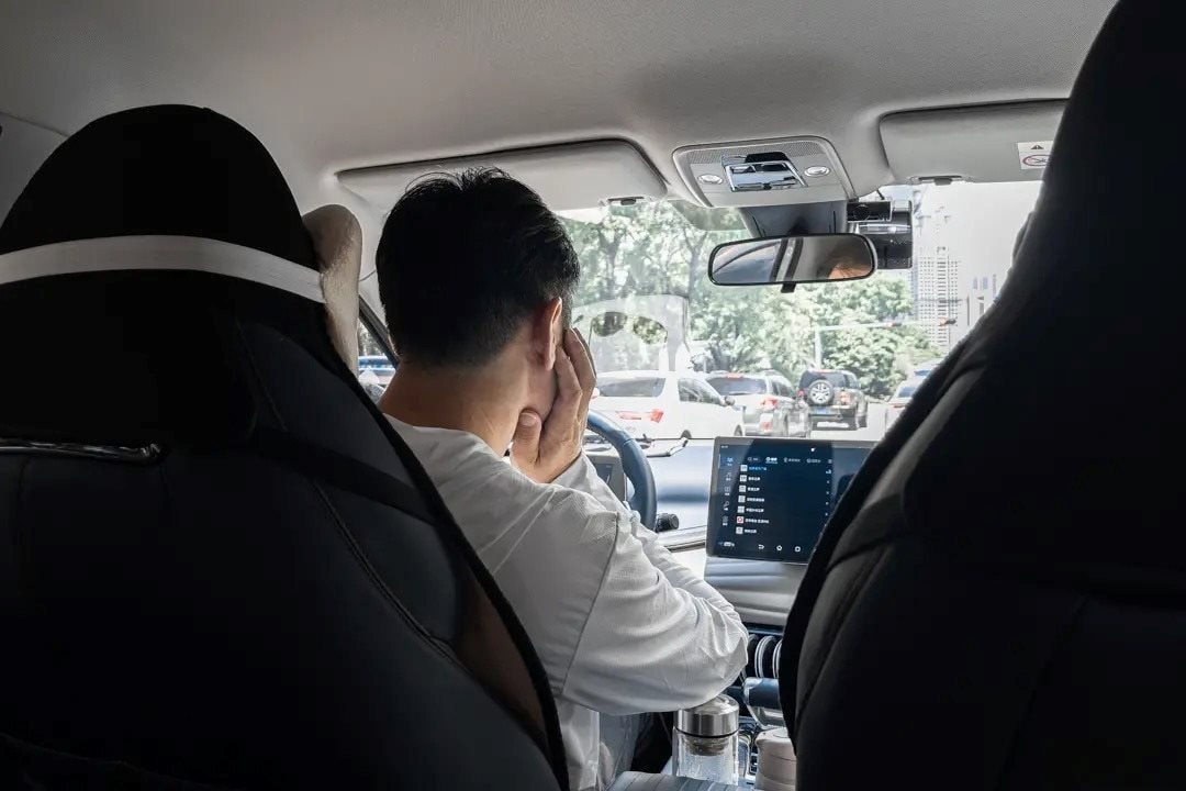 1775915045 605 Canh sat vao cuoc dieu tra he lo bi mat