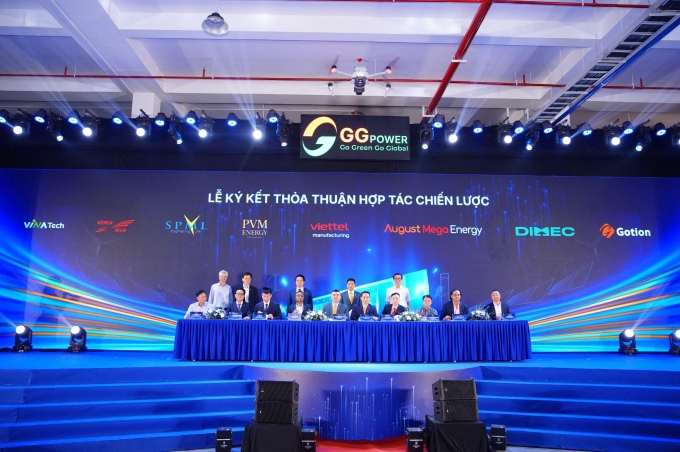 Mạng lưới đối tác công nghệ phụ trợ, khách hàng quốc tế, nhà phân phối là mắt xích quan trọng để duy trì tiêu chuẩn chăm sóc khách hàng cao nhất, đảm bảo mọi dự án BESS được vận hành ổn định và nhận được sự hỗ trợ kỹ thuật tức thời. Ảnh: BESS