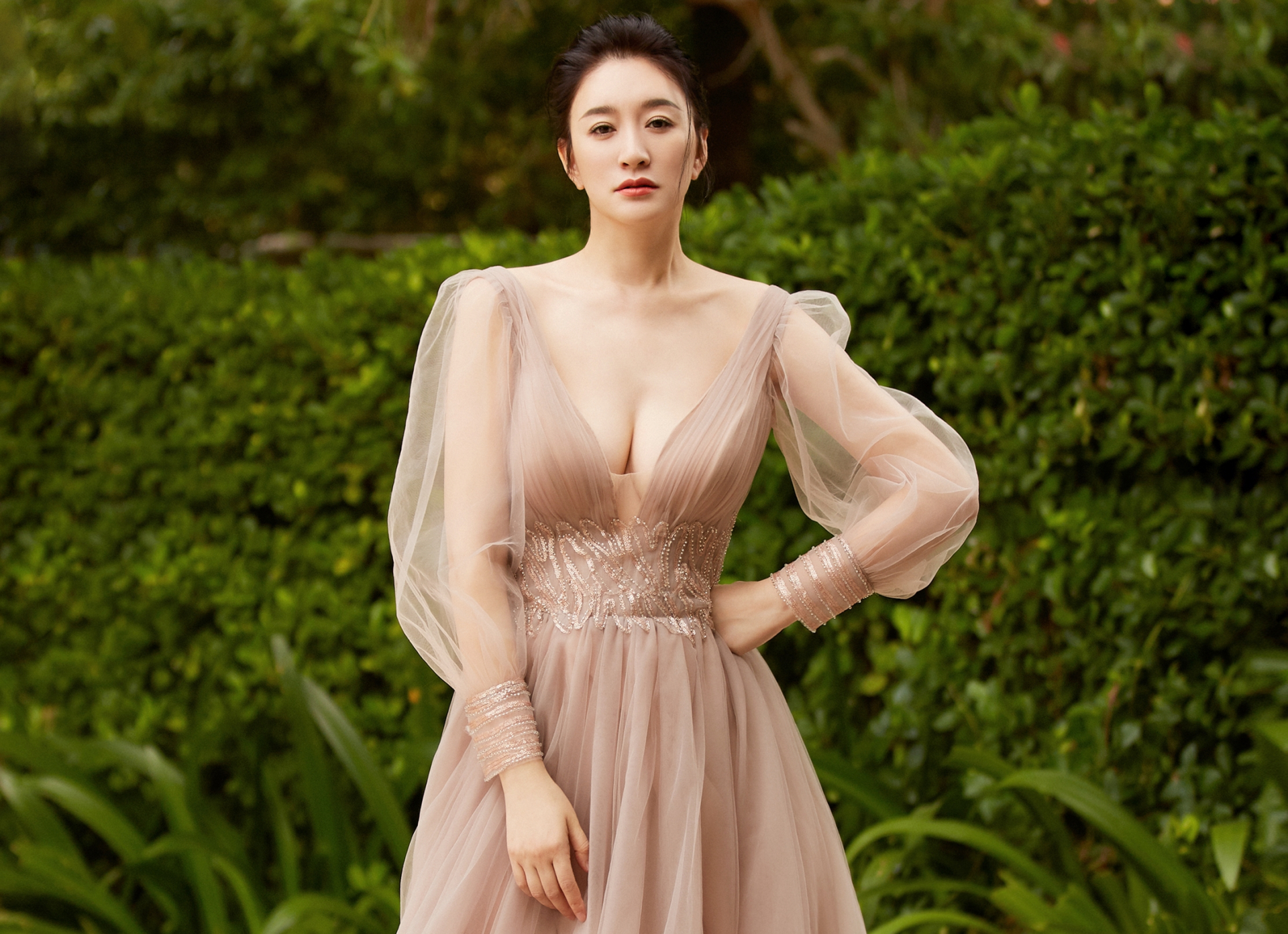 Người khiến Trang Pháp chịu uất ức ở Tỷ Tỷ 2026: Nữ thần mặt mộc có vòng 1 đẹp nhất Cbiz, ích kỷ xấu tính không ai bằng- Ảnh 9.