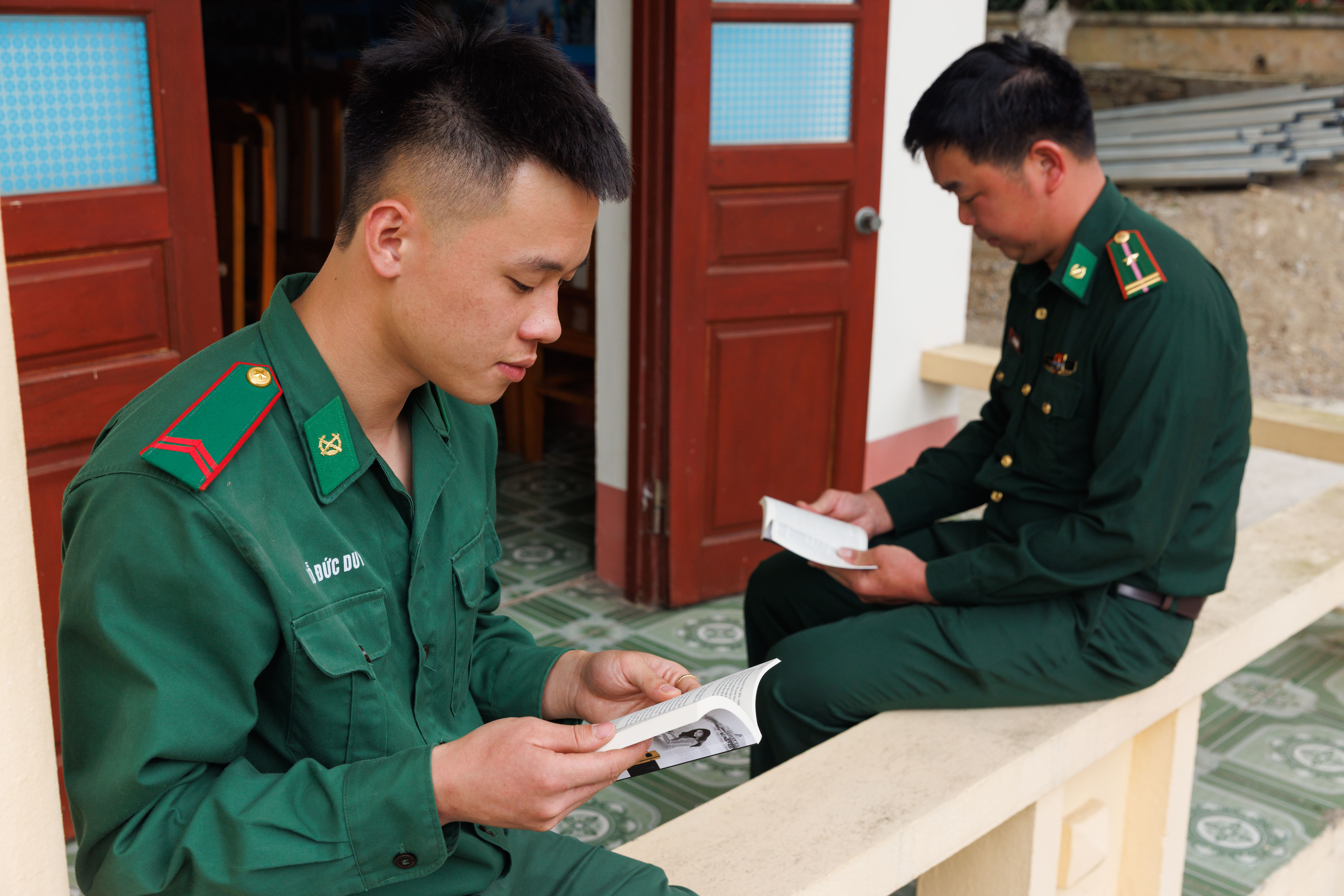 Hành trình Từ Trái Tim vượt 'cổng trời', thắp sáng khát vọng kiến quốc nơi biên cương- Ảnh 6.