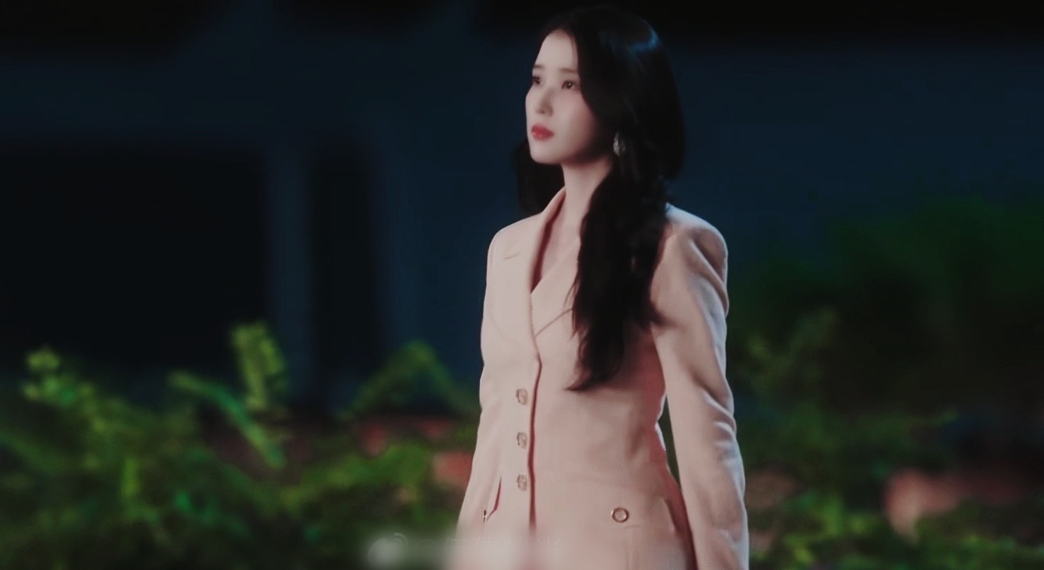 Tiểu thư tài phiệt đẹp nhất Hàn Quốc hiện tại: Người đẹp mặc gì cũng sang, 18 năm trẻ mãi không già- Ảnh 14.