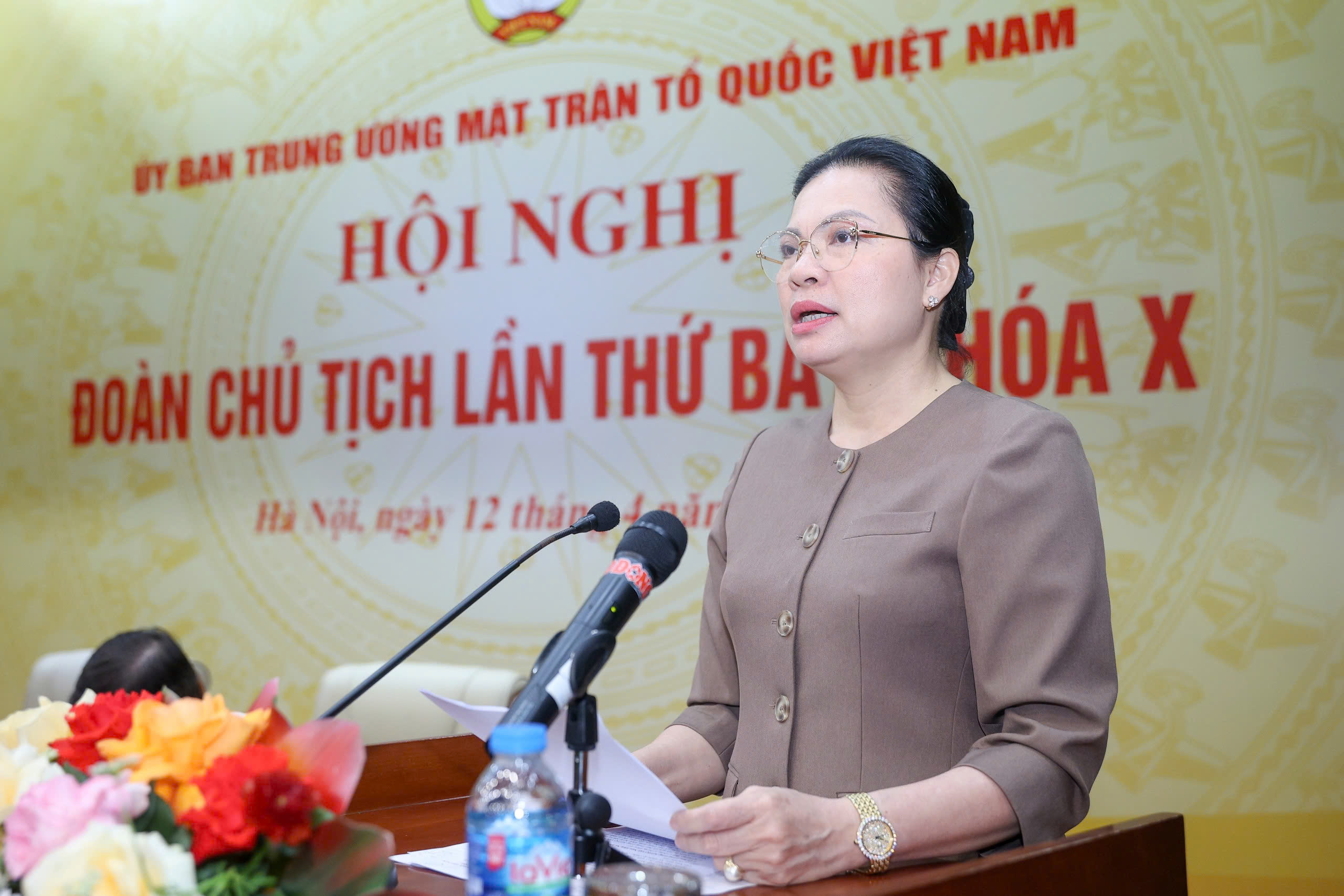 Đoàn Chủ tịch Ủy ban Trung ương MTTQ Việt Nam hội nghị, cho ý kiến về cơ cấu nhân sự Đại hội XI- Ảnh 4.