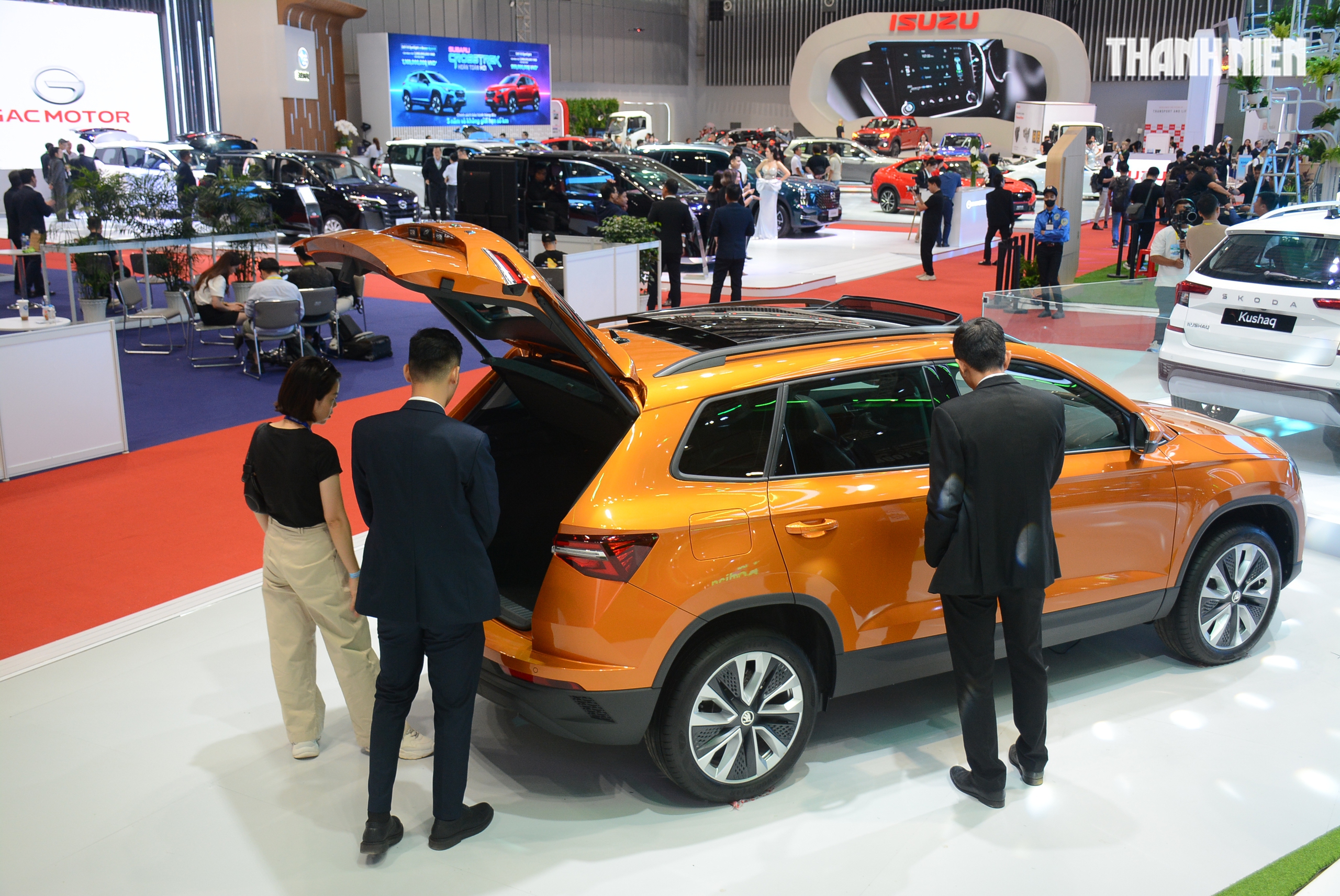 Người Việt tiêu thụ hơn 162.000 ô tô mới, xe hãng nào được chọn mua nhiều nhất? - Ảnh 2.