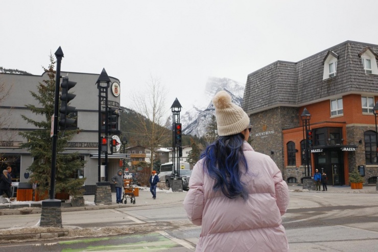 Vợ Phan Thành mê mẩn thị trấn cổ tích ở Canada 3 Vợ Phan Thành mê mẩn thị trấn cổ tích ở Canada - 2