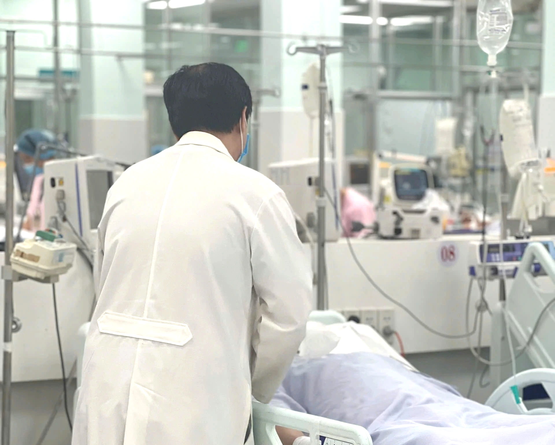 Báo cáo mới nhất vụ cháy nhà trọ khiến 2 người chết ở TP.HCM 3 Báo cáo mới nhất vụ cháy nhà trọ ở TP.HCM vào rạng sáng 12.4 - Ảnh 3.