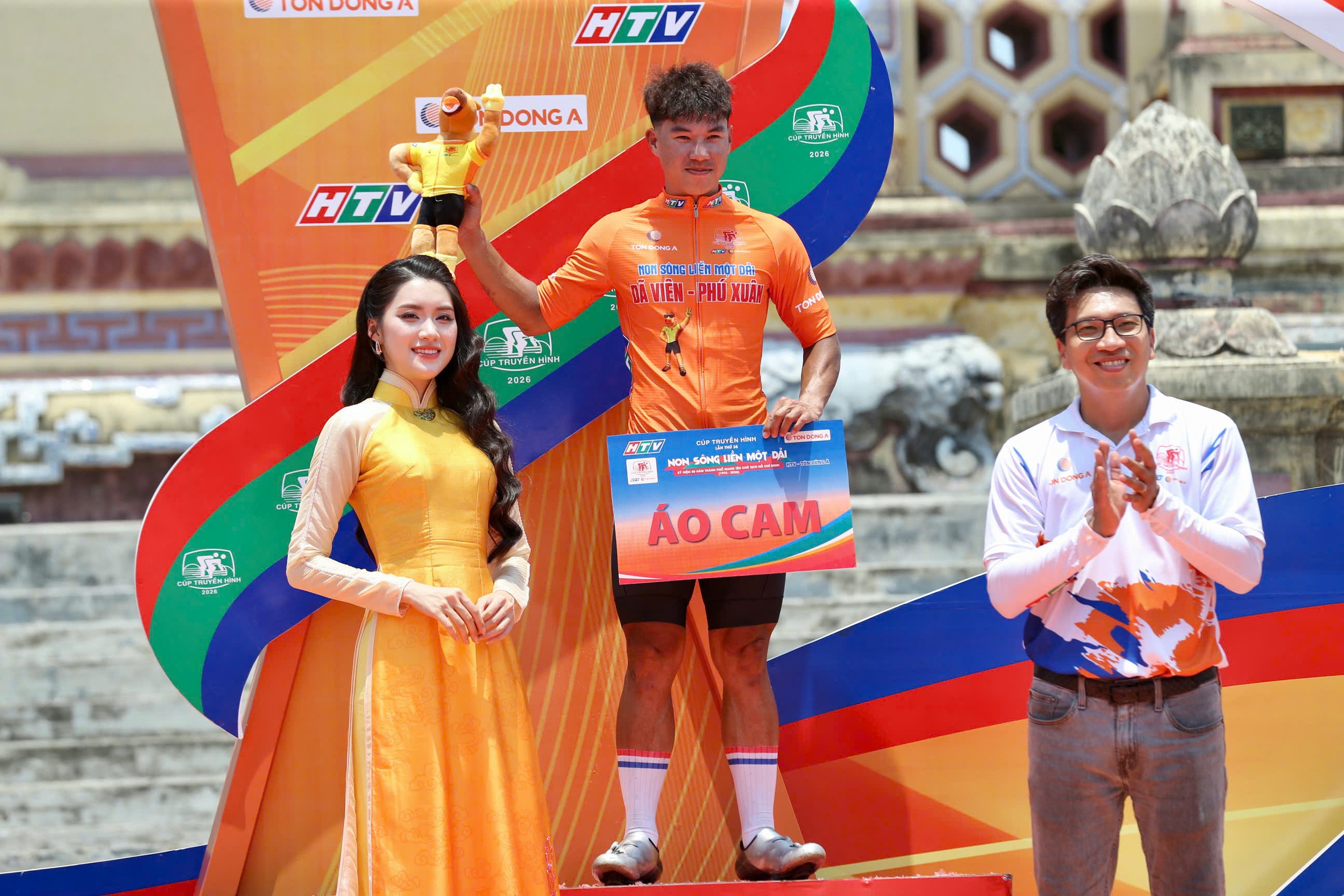 Tay đua người Belarus 'làm mưa làm gió' ở Cúp xe đạp truyền hình TP.HCM- Ảnh 4.