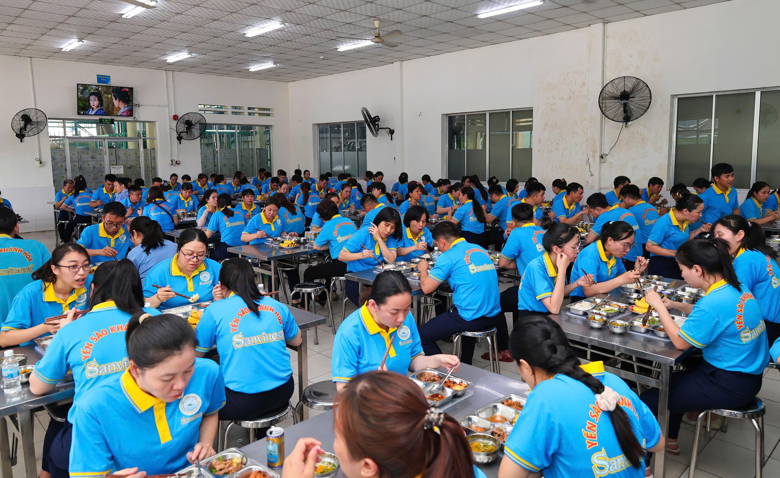 Sanvinest Khánh Hòa: Dành 46 tỉ đồng phúc lợi cho người lao động - Ảnh 3.