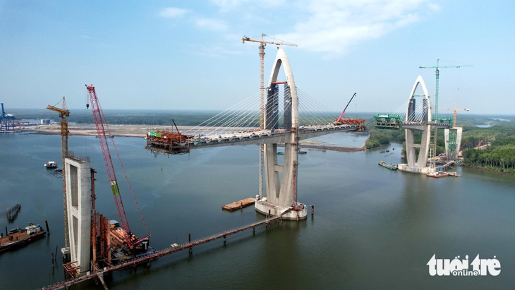 Ngắm cầu Phước An có độ tĩnh không lớn nhất Việt Nam sắp về đích 4 cầu Phước An - Ảnh 4.