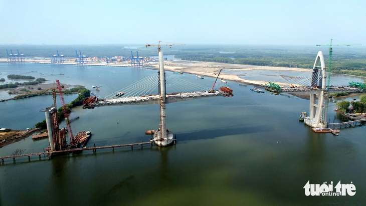 Ngắm cầu Phước An có độ tĩnh không lớn nhất Việt Nam sắp về đích 8 cầu Phước An - Ảnh 8.