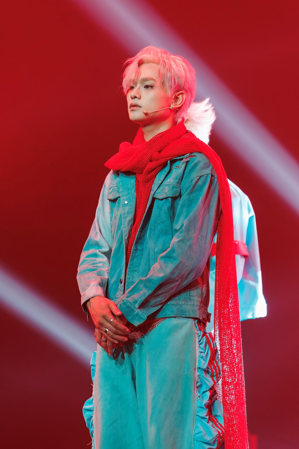 1775987093 277 10 nam di hat cua buitruonglinh goi gon trong 4