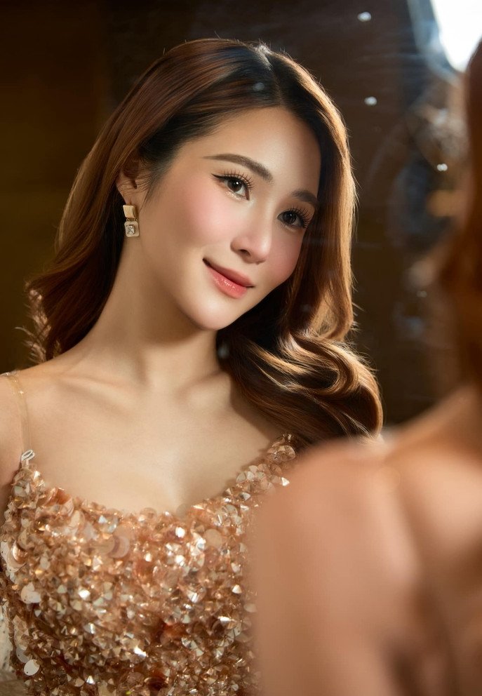 Ca sĩ Hương Tràm tuổi 31 độc thân sau đổ vỡ, ám ảnh vì lời miệt thị 5 Ca sĩ Hương Tràm tuổi 31 độc thân sau đổ vỡ, ám ảnh vì lời miệt thị - 4