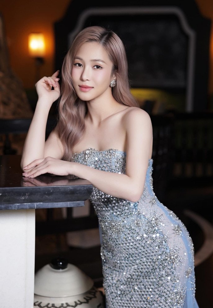 Ca sĩ Hương Tràm tuổi 31 độc thân sau đổ vỡ, ám ảnh vì lời miệt thị 9 Ca sĩ Hương Tràm tuổi 31 độc thân sau đổ vỡ, ám ảnh vì lời miệt thị - 8