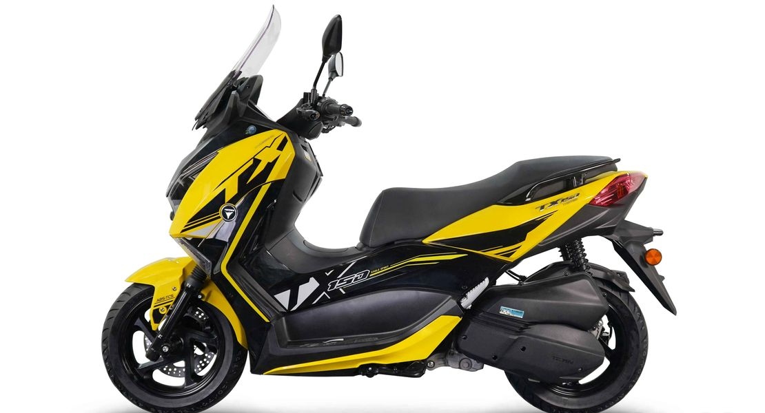 Chưa đến 50 triệu đã có thể mua được xe tay ga sở hữu loạt công nghệ khủng và ngoại hình y hệt Yamaha XMAX 2 1775994713 525 Chua den 50 trieu da co the mua duoc