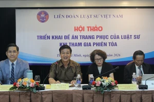 Trang phục luật sư không chỉ là 'chiếc áo', mà là hình ảnh và chuẩn mực nghề nghiệp