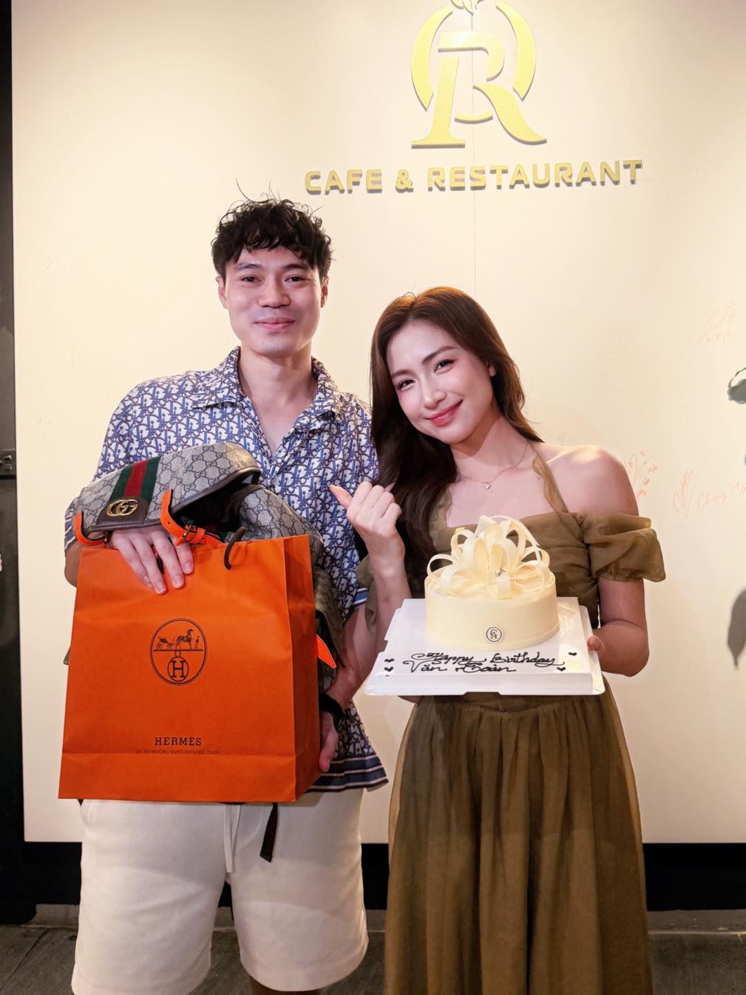 Hoà Minzy đã trả hết nợ cho Văn Toàn- Ảnh 2.