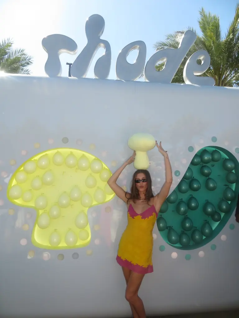 1776013367 423 Tap doan sao tray hoi xem Justin Bieber dien o